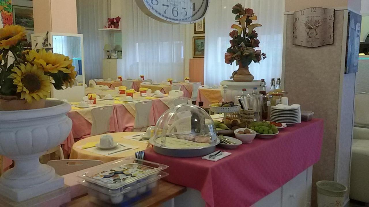 Hotel Bologna San Benedetto del Tronto Ngoại thất bức ảnh